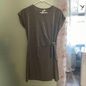 Cotton dress with side tie